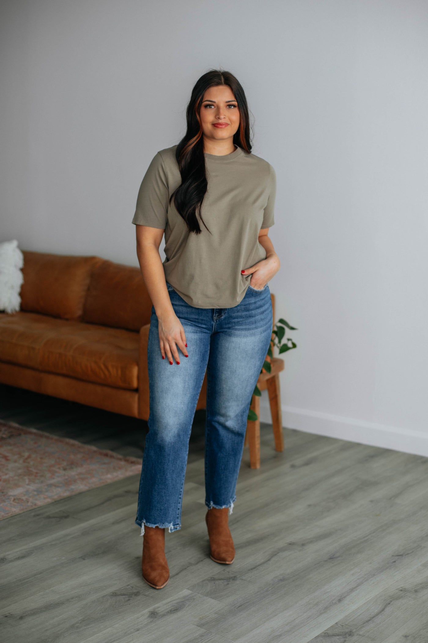 Levins Basic Tee - Light Olive