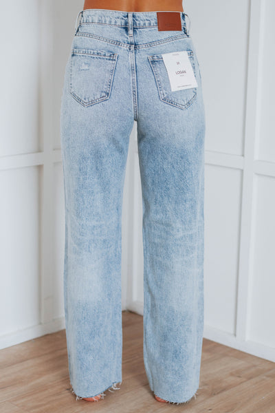 Logan Hidden Jeans