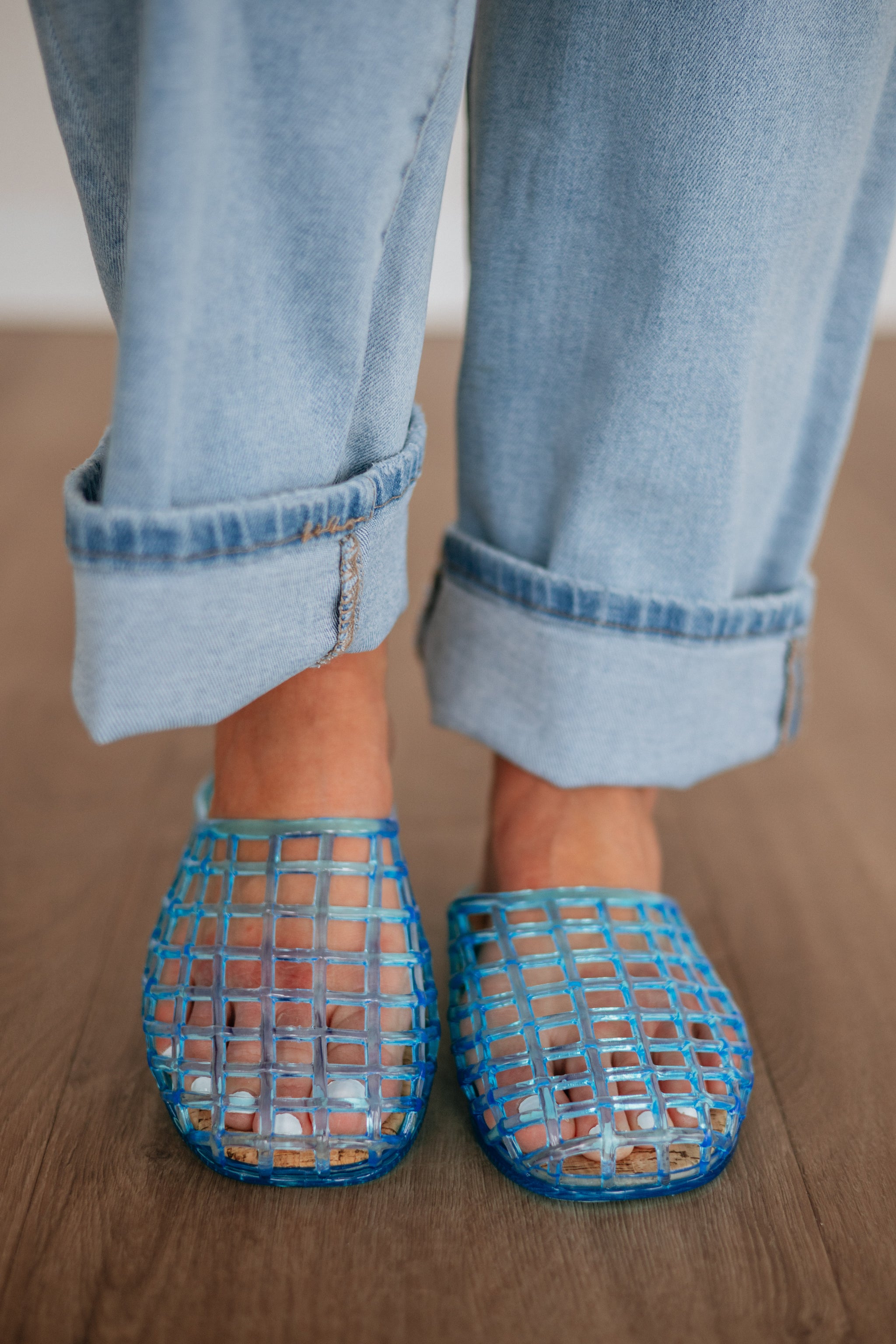 #color_electric-blue