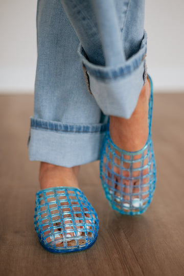 #color_electric-blue