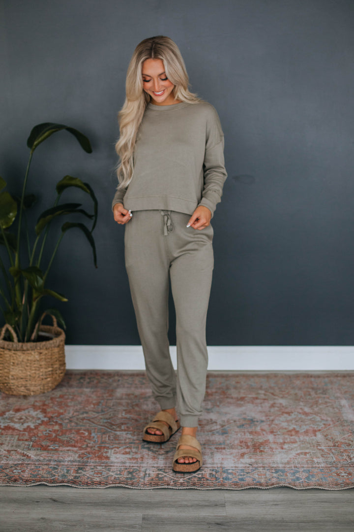 Merritt Lounge Crewneck - Moss