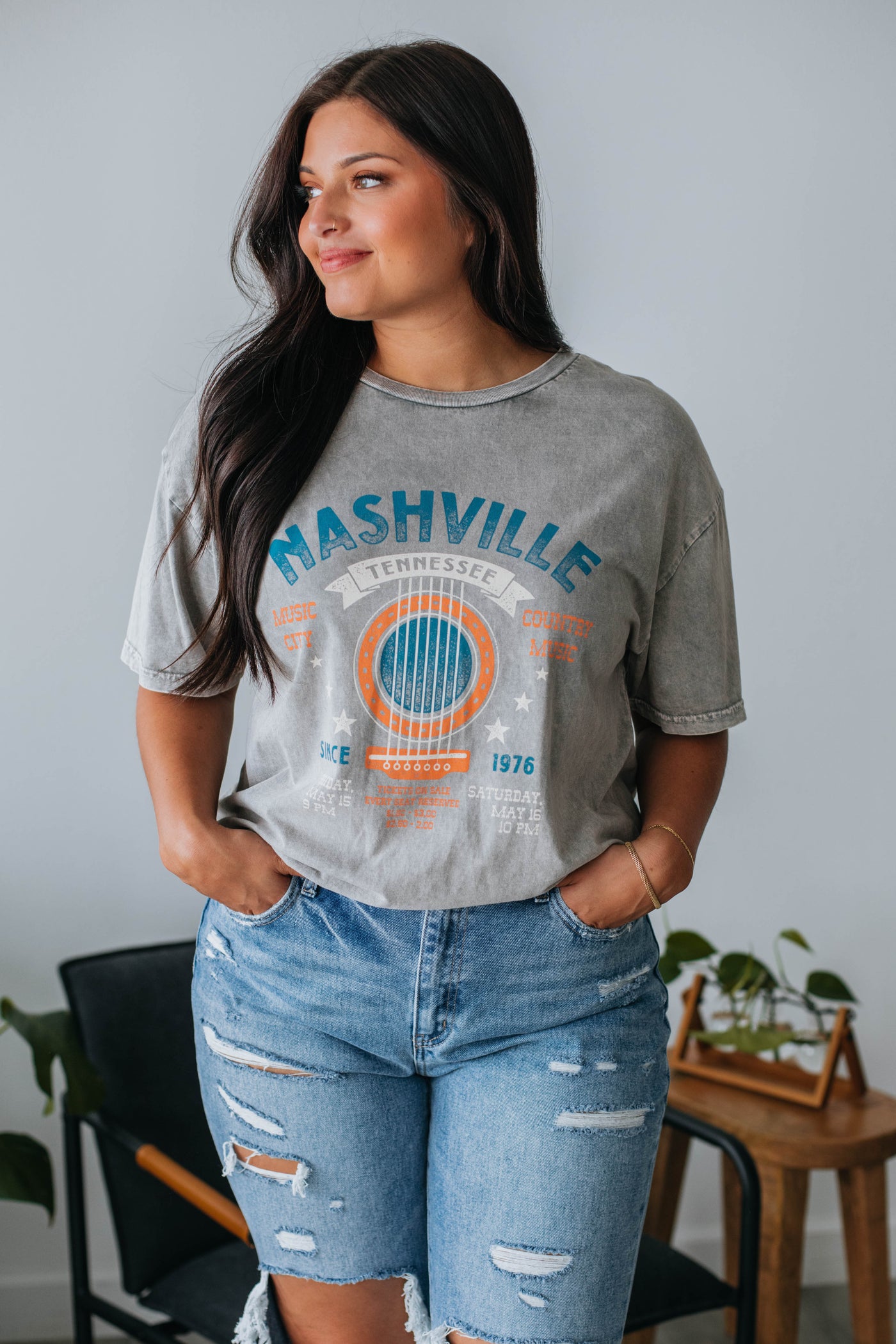 Nashville Tennessee Graphic Tee - Vintage Grey