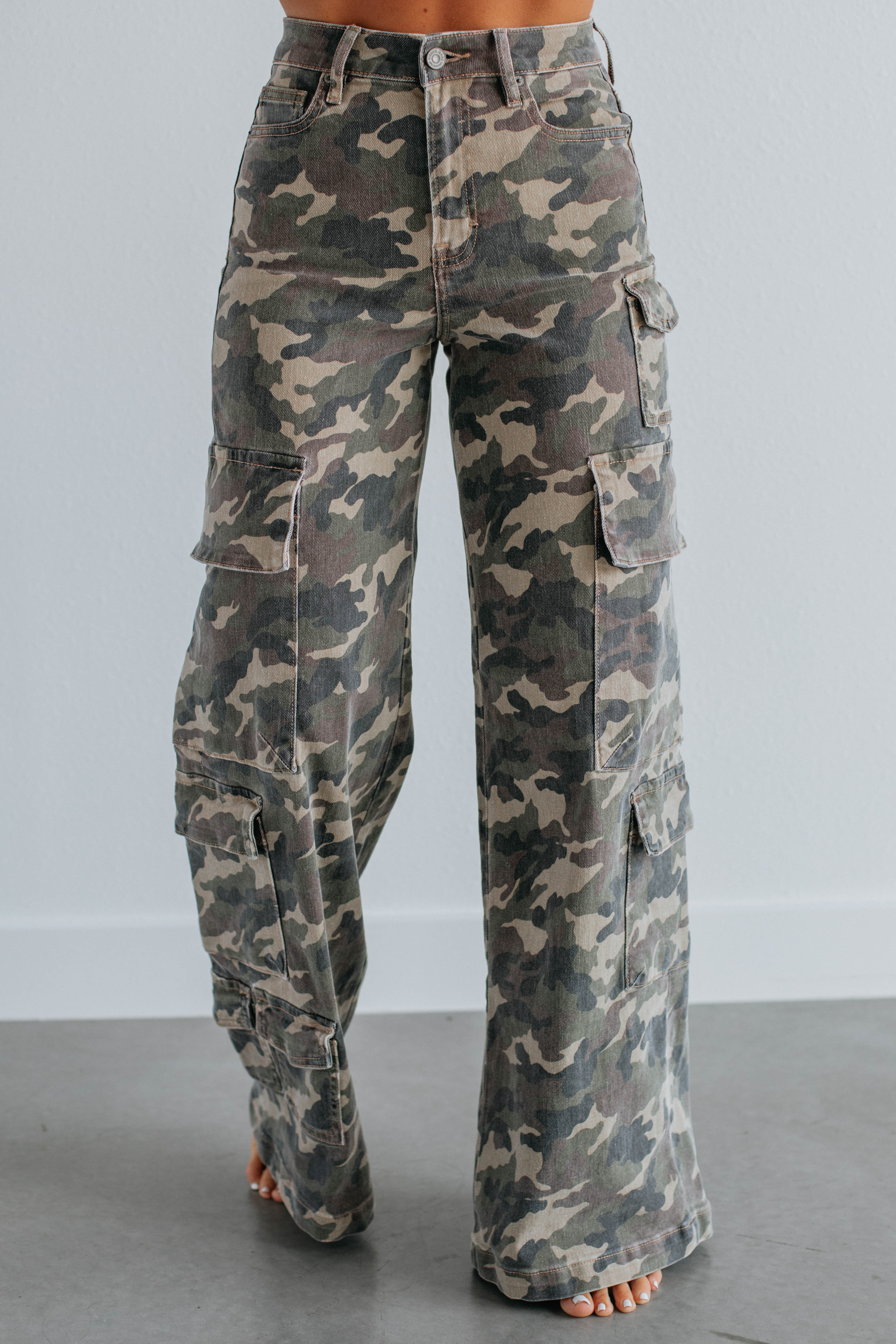 Nori Hidden Cargo Jeans