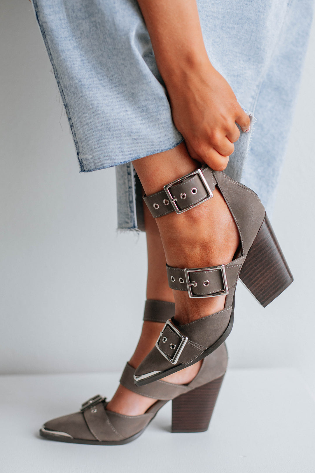 Proving My Point Heels - Charcoal