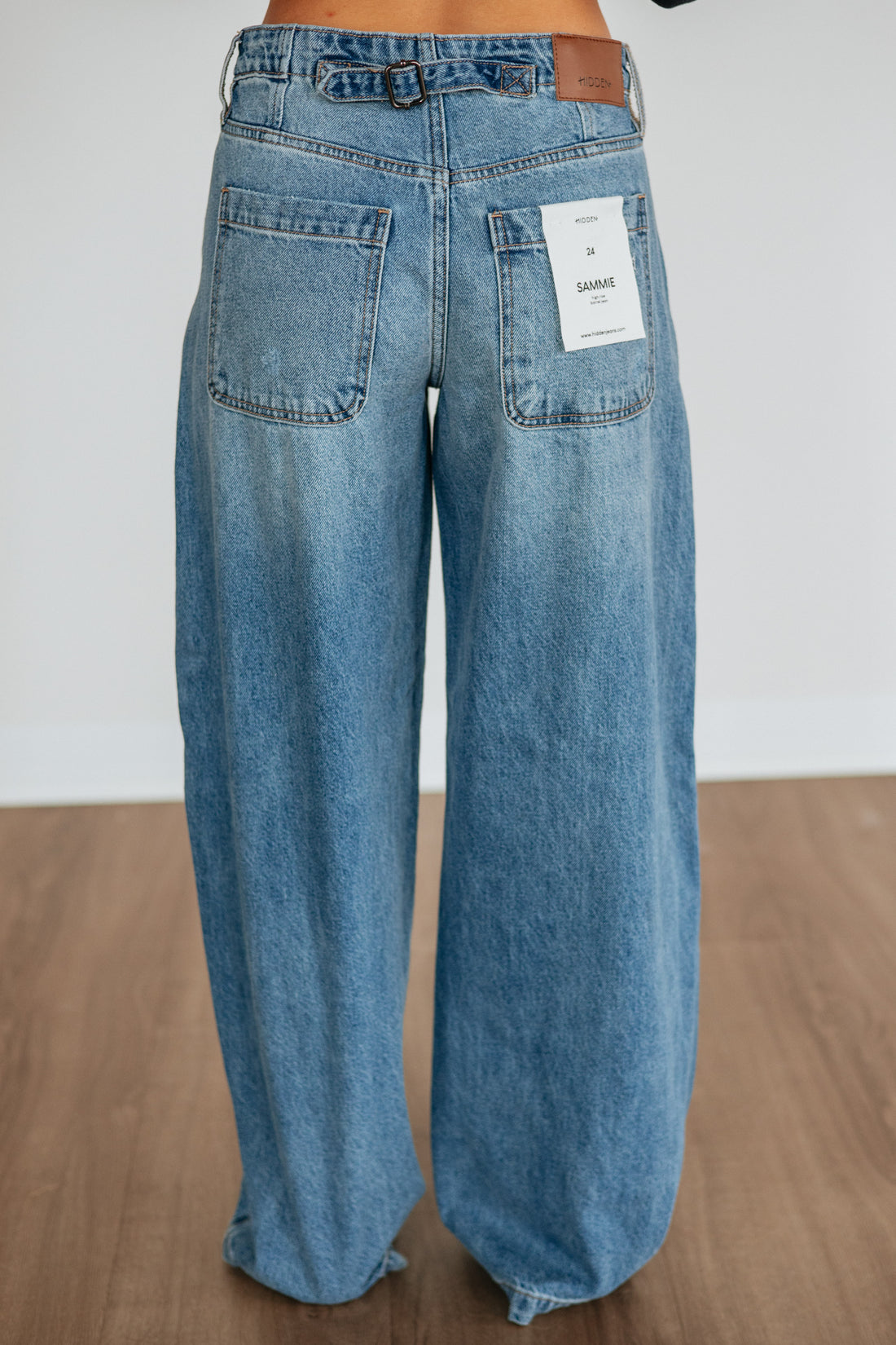 Sammie Hidden Jeans - Distinctive