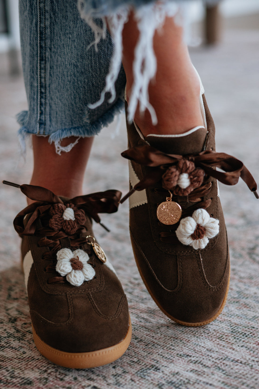 Drivin' Me Daisy Sneakers