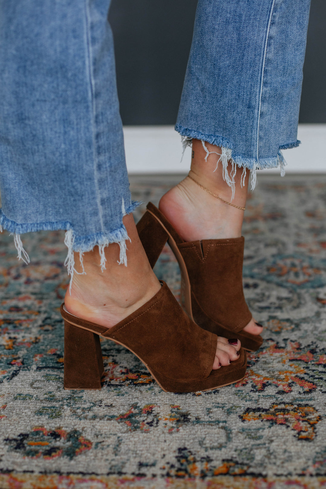 Stepping Out Heels - Mocha