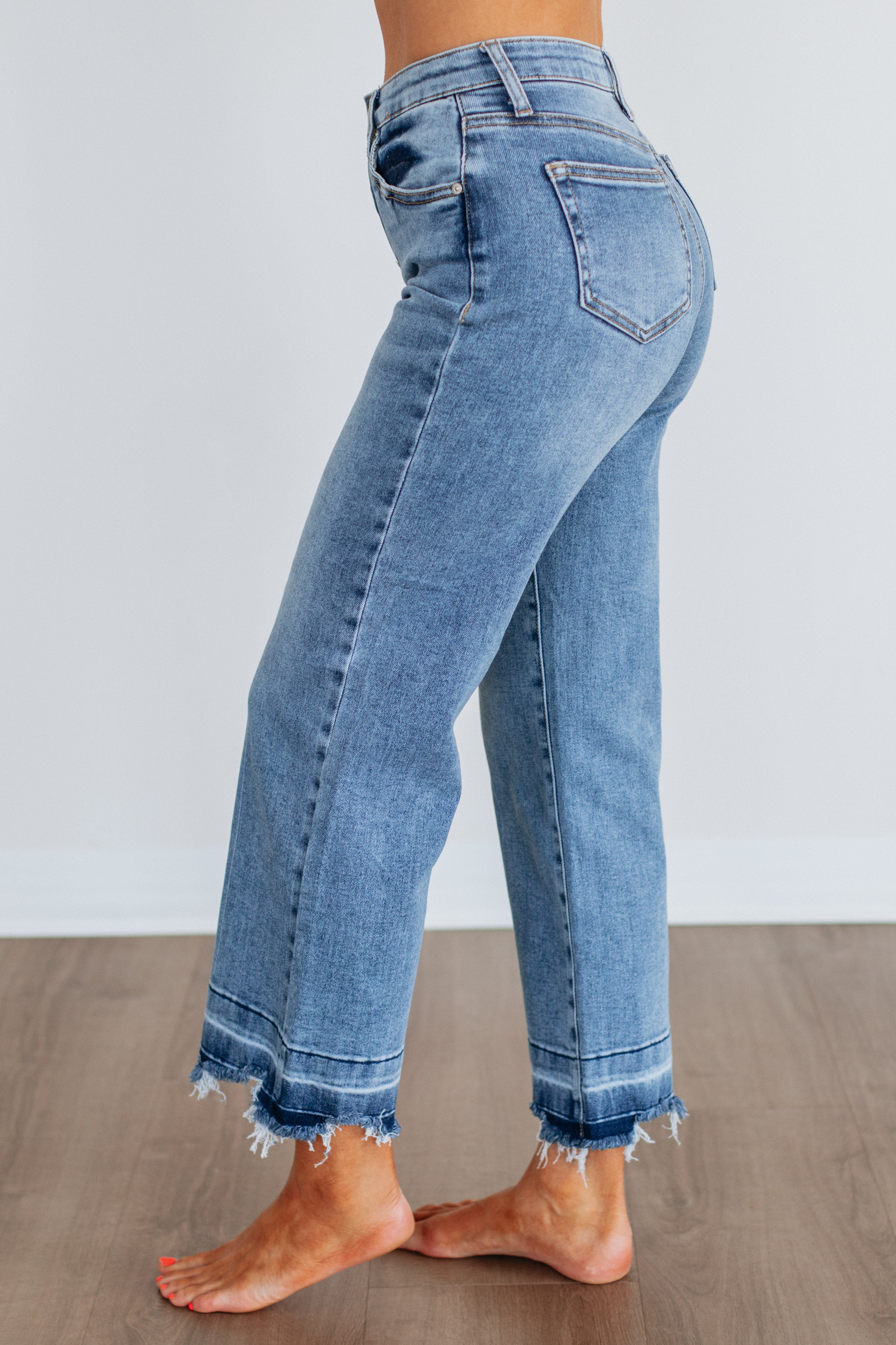 Alessa Saige Jeans