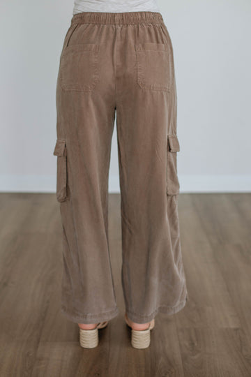 Wylie Cargo Pants - Mocha
