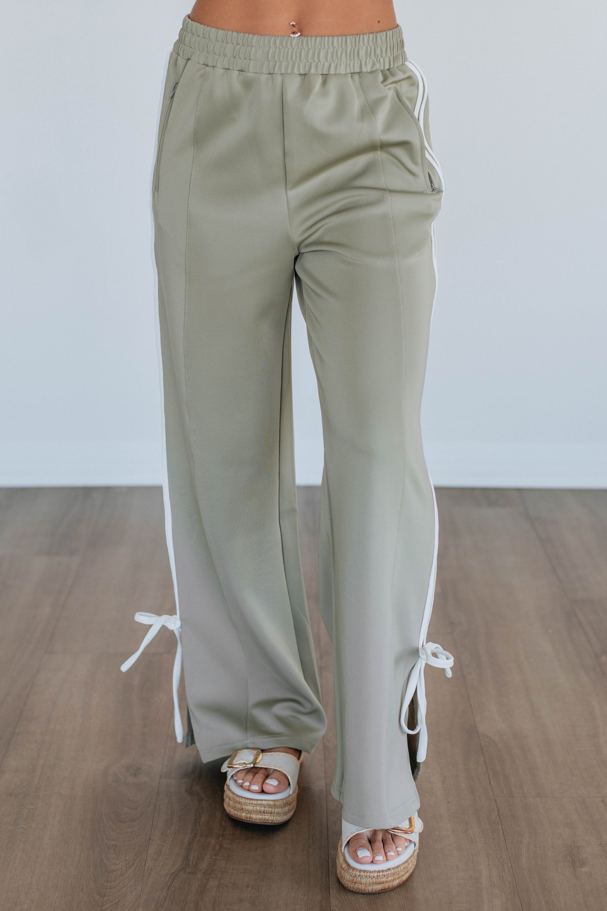 Taylar Track Pants - Light Olive