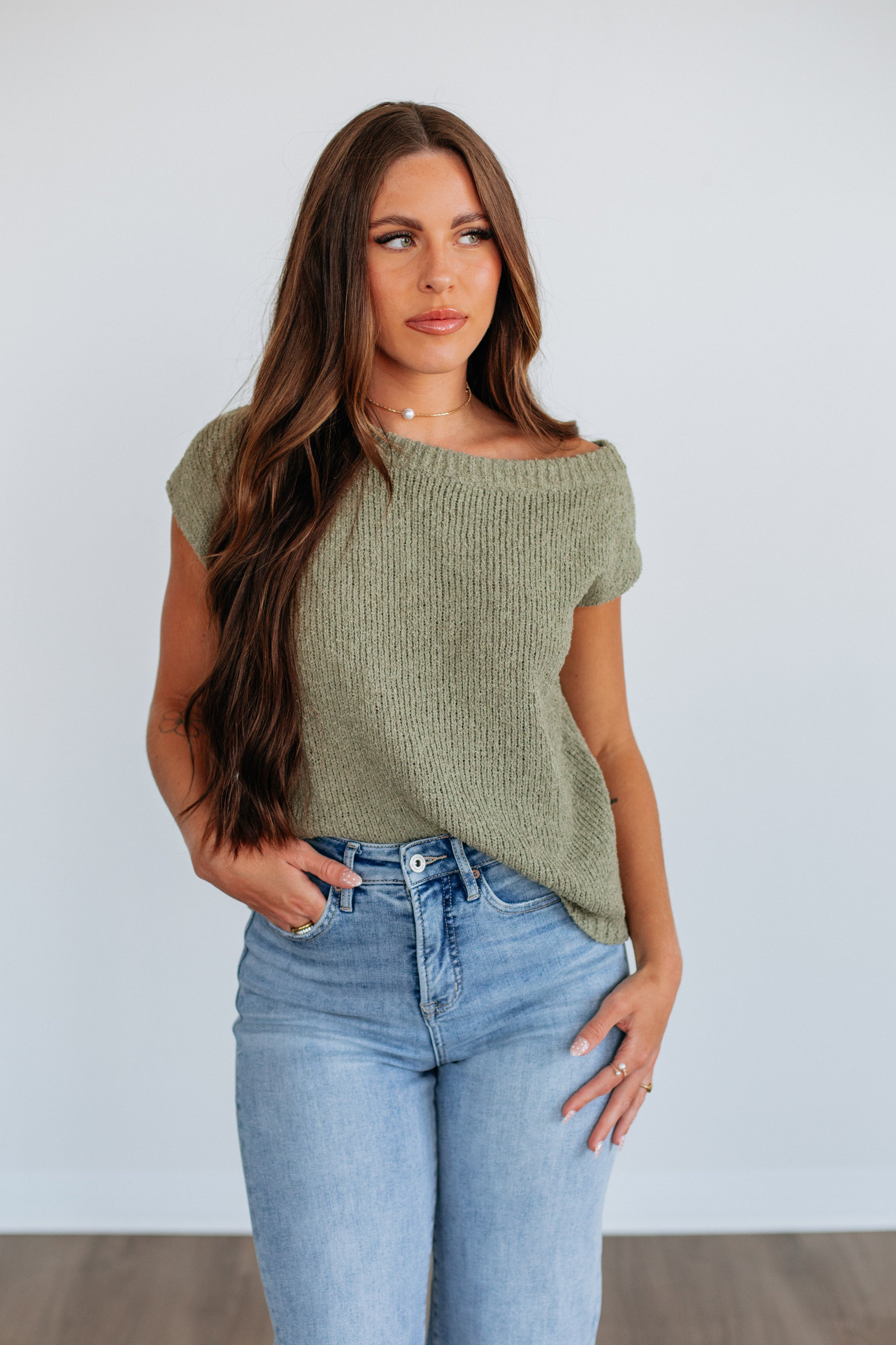 #color_light-olive