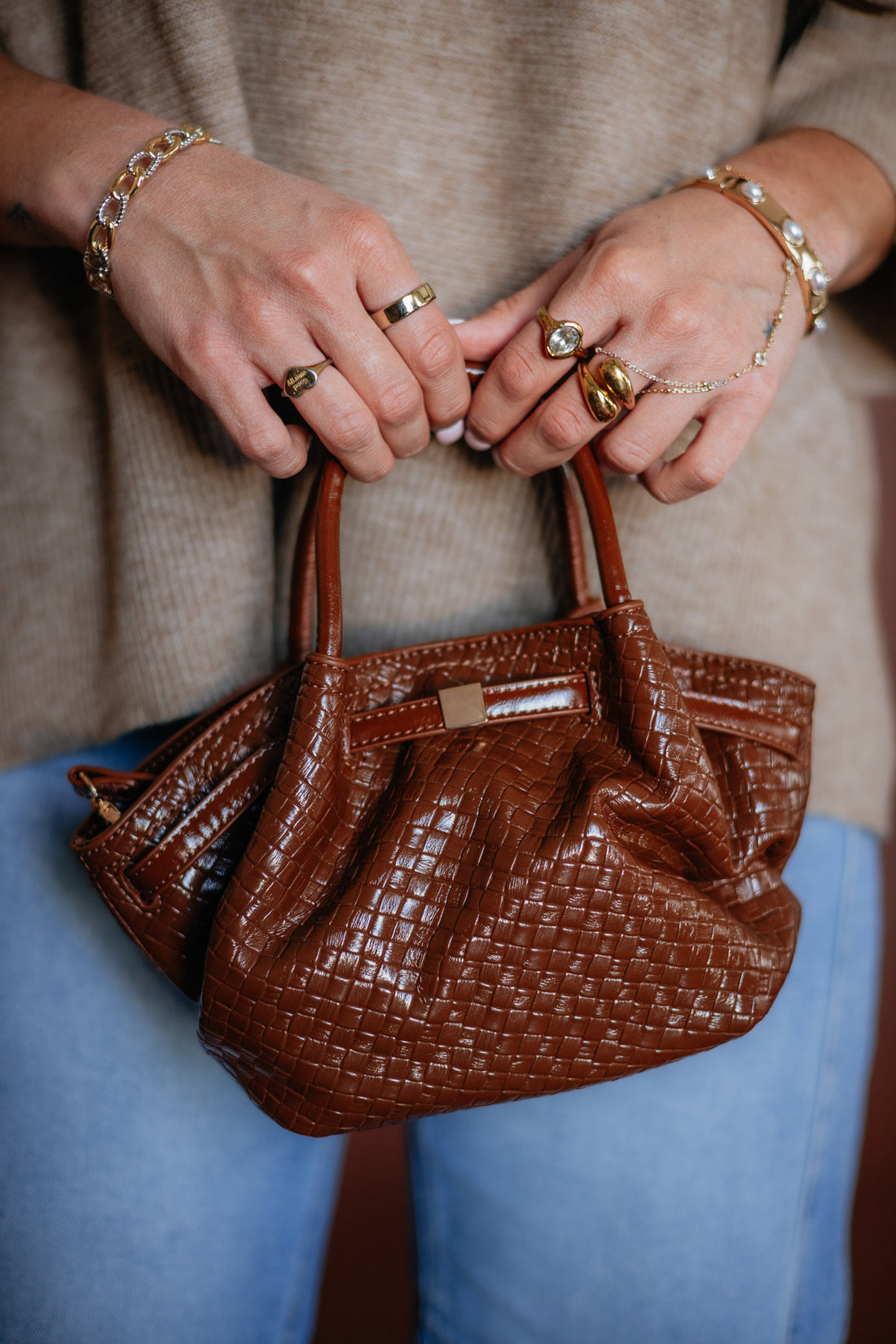 Lissette Crossbody Bag