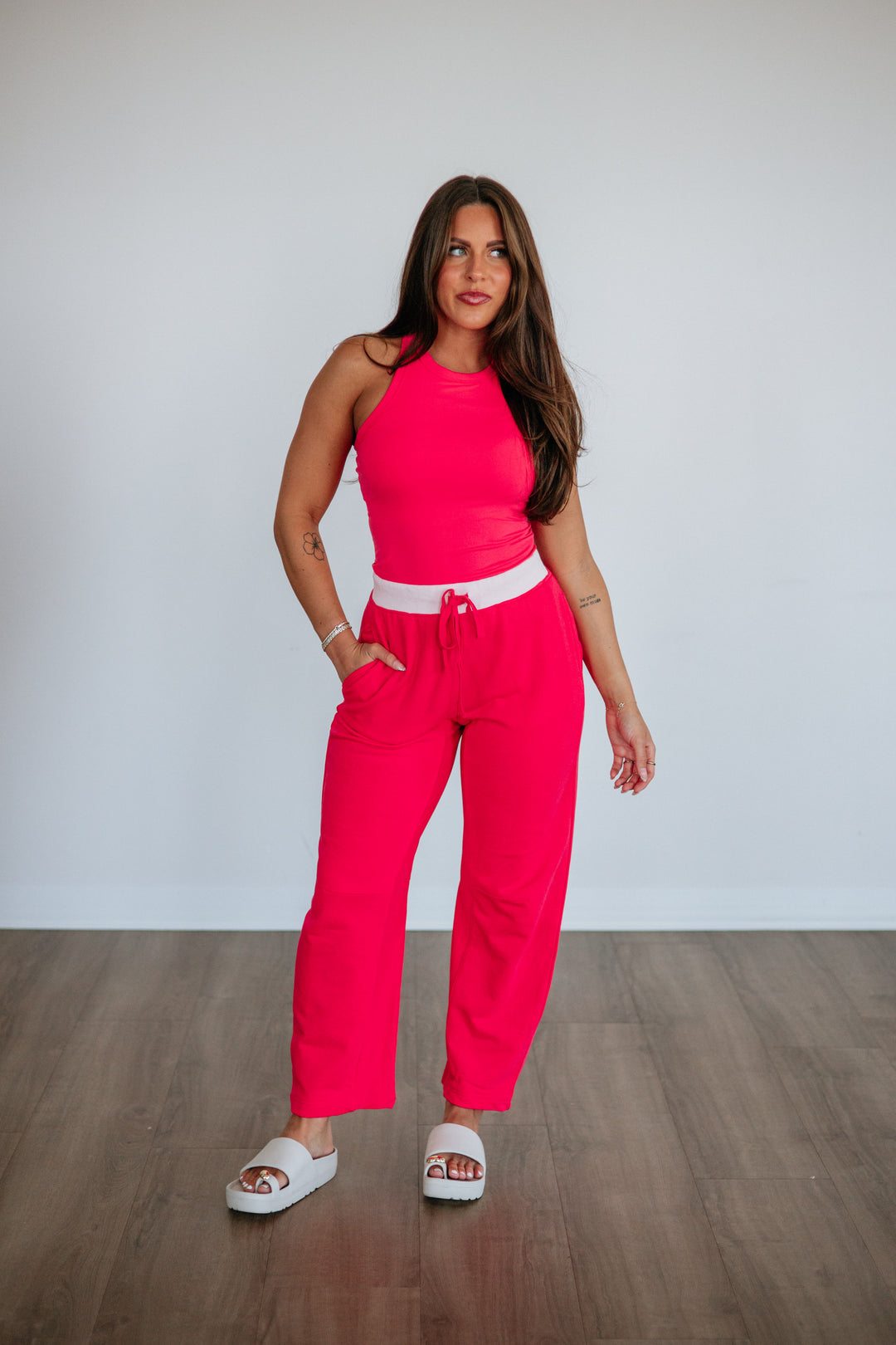 #color_raspberry-red