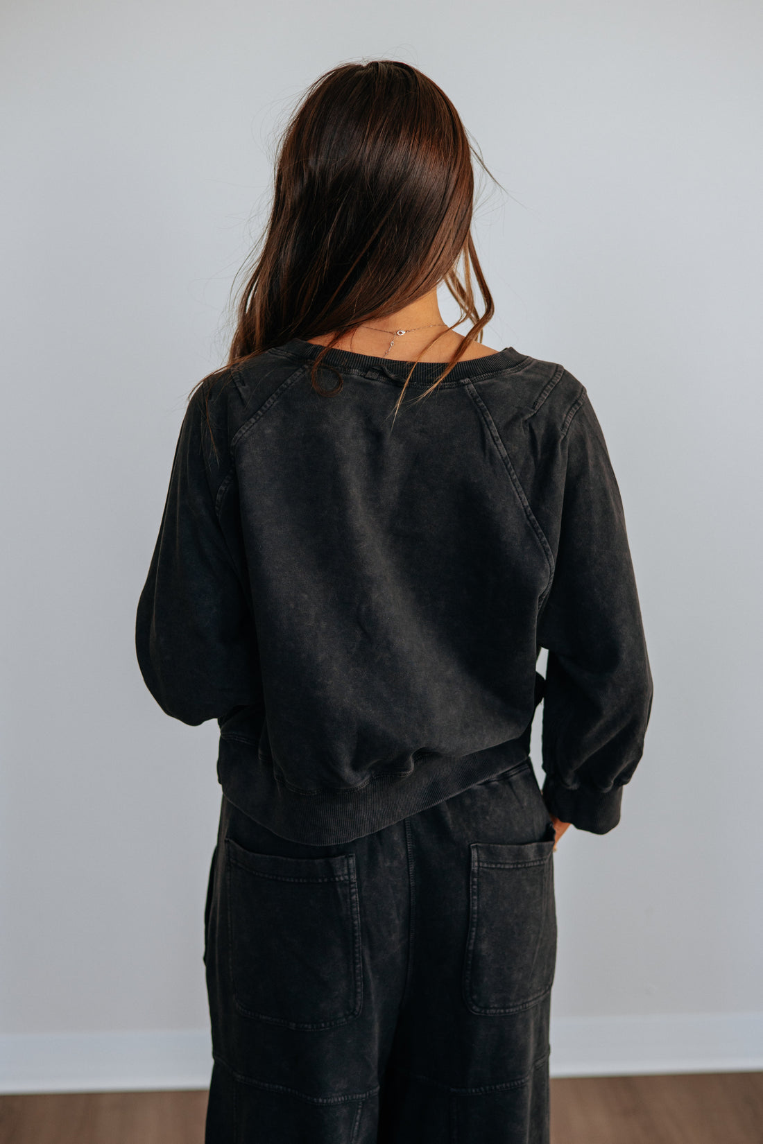 #color_vintage-black