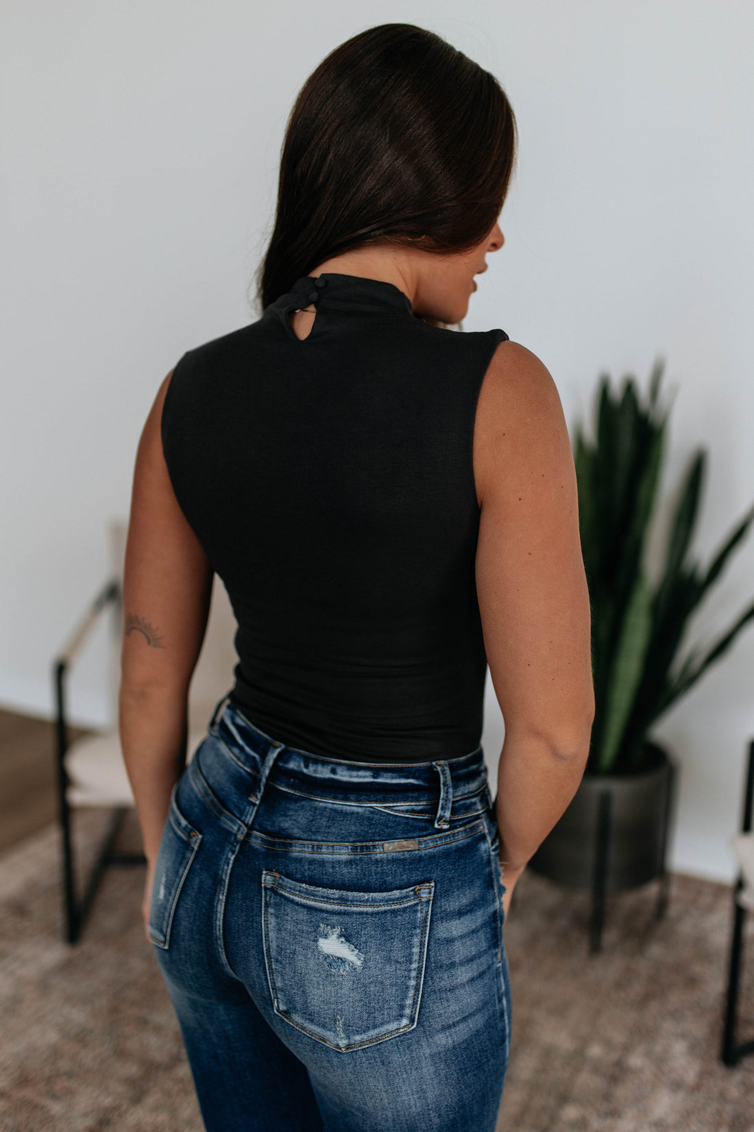 #color_black