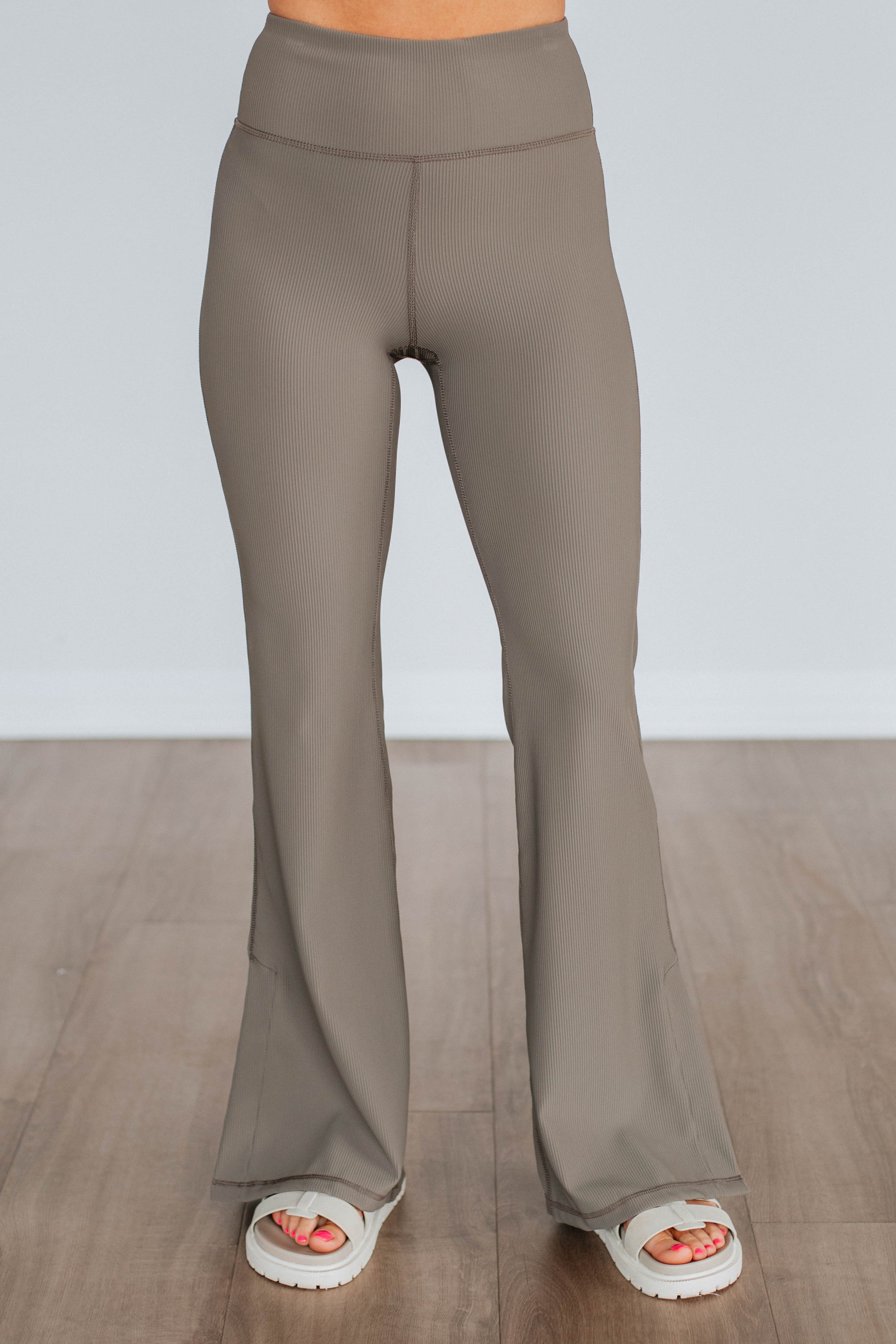 Zinia Ribbed Flare Leggings - Mink