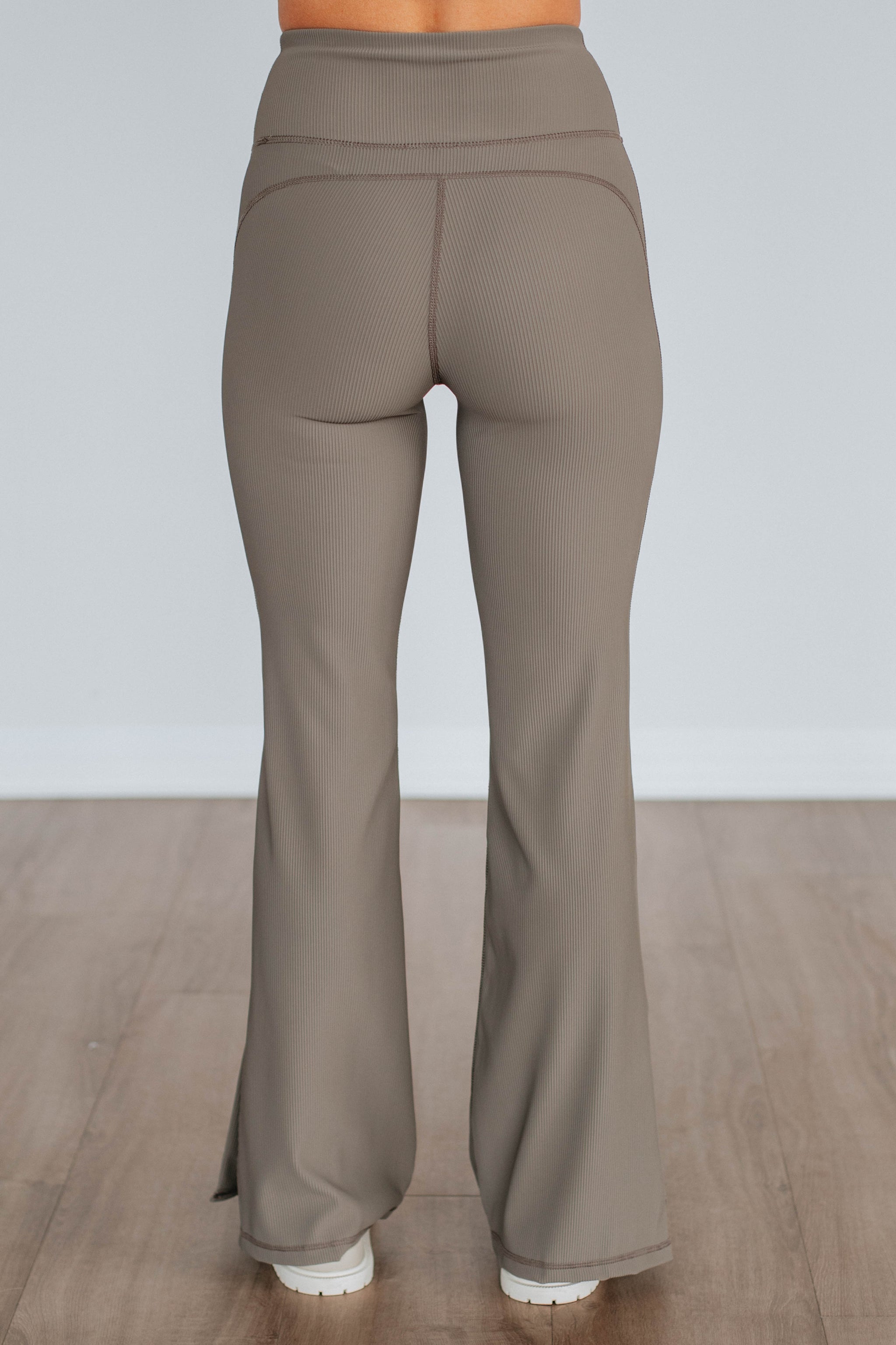 Zinia Ribbed Flare Leggings - Mink