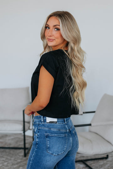 Jinger Basic Tee - Black