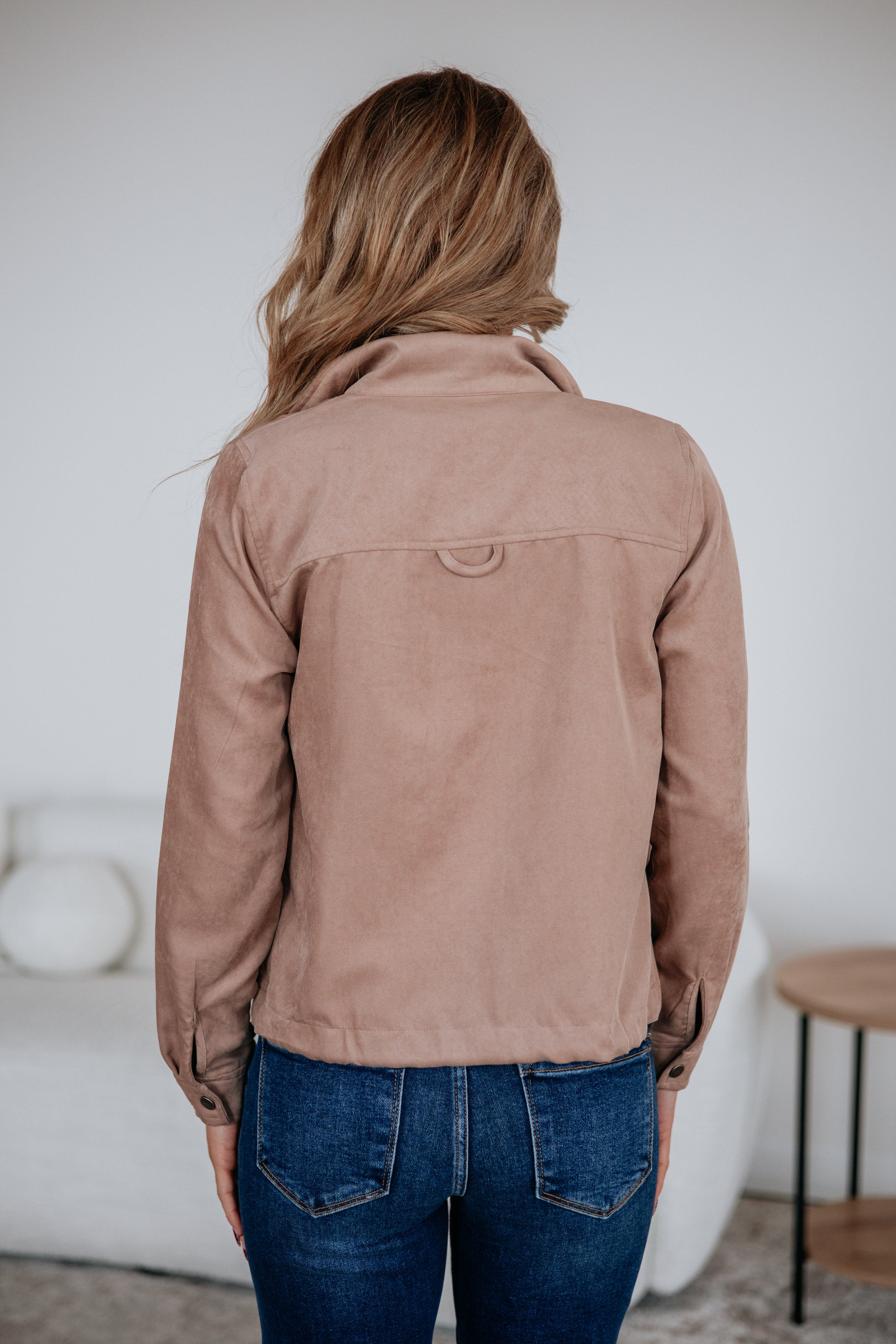 #color_taupe
