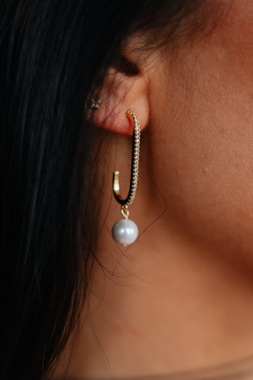 Solene Drop Earrings