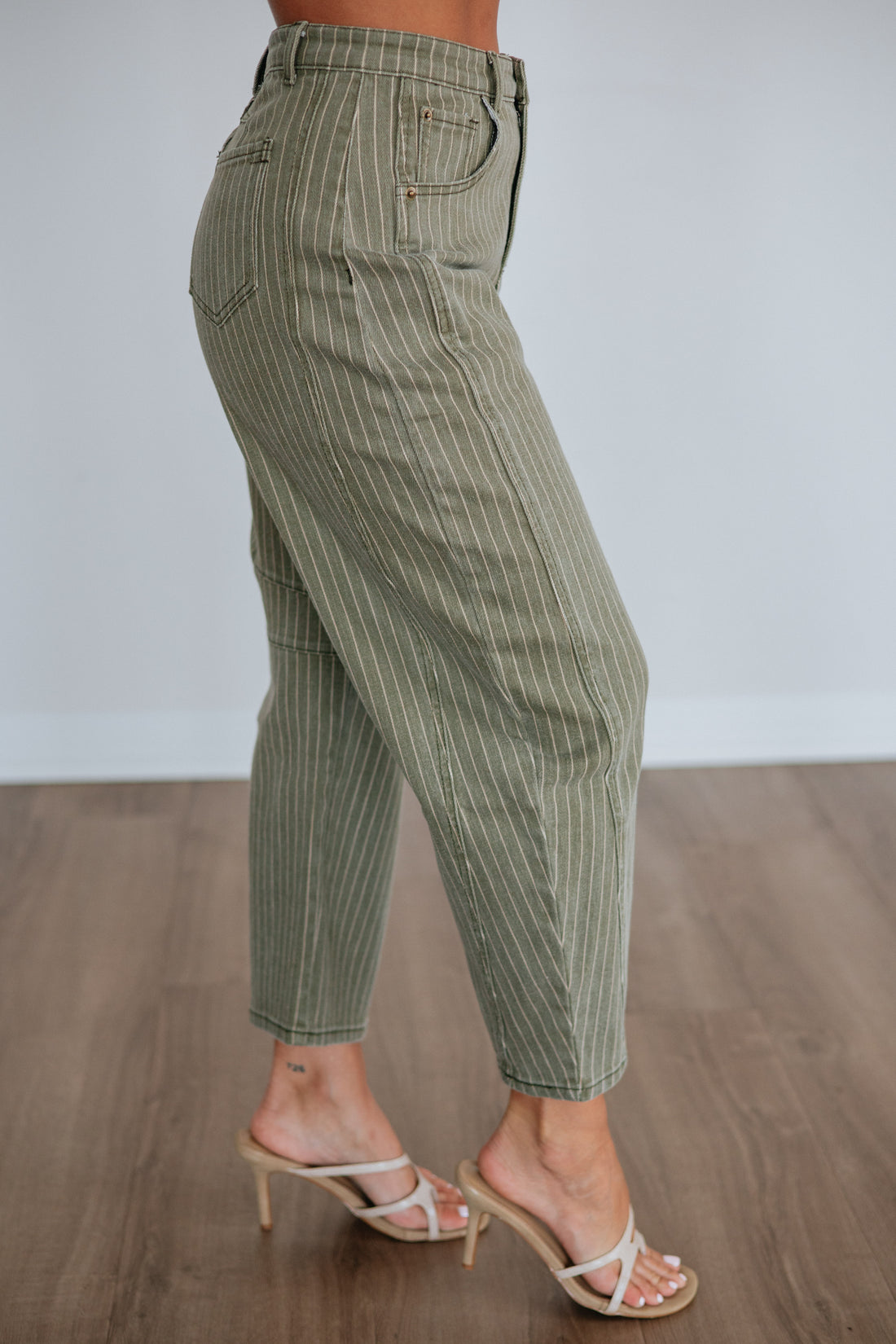 #color_dusty-olive