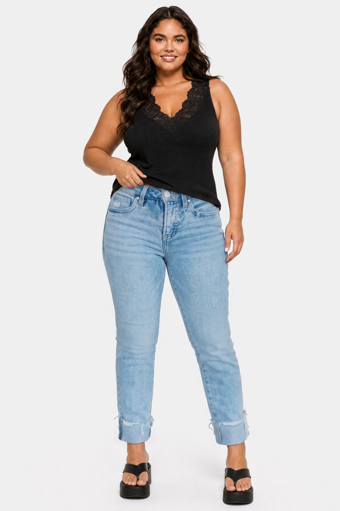 Taylor Risen Jeans - Light Wash