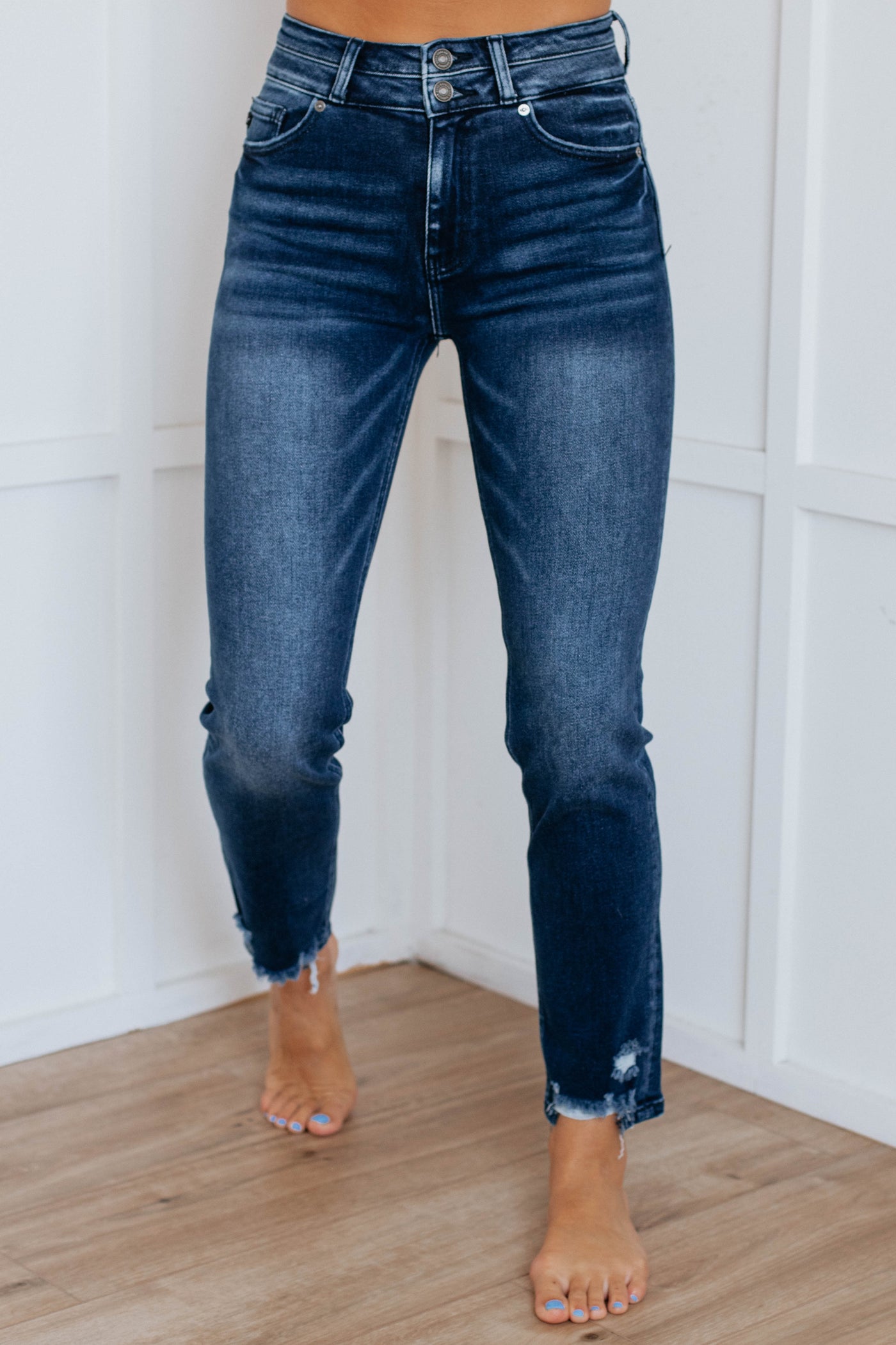Genesis Kan Can Jeans - Dark Wash